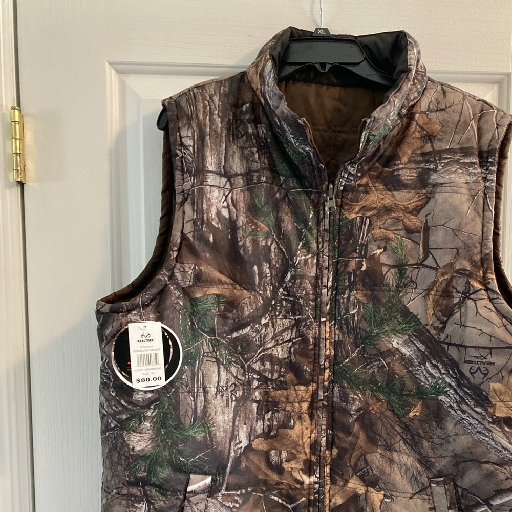 NWT Men’s Realtree Rvrsble Bark/Midnight - XL Vest